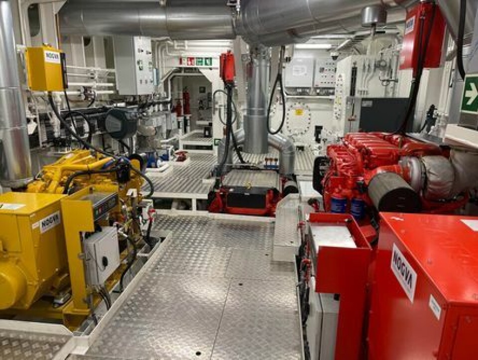 Hovedmotorer og generatorer er levert av Nogva Motorfabrikk. Foto: Finnsnes Dykk & Anleggservice AS
Arbeidsdekket er på solide 172m2. Foto: Finnsnes Dykk & Anleggservice AS Hovedmotorer og generatorer er levert av Nogva Motorfabrikk. Foto: Finnsnes Dykk & Anleggservice AS
Arbeidsdekket er på solide 172m2. Foto: Finnsnes Dykk & Anleggservice AS