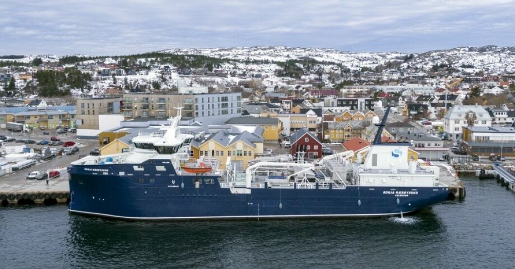 Nye «Ronja Nærøysund» er overlevert fra Myklebust Verft til Sølvtrans. Foto: Tom Lysø fra Sinkaberg