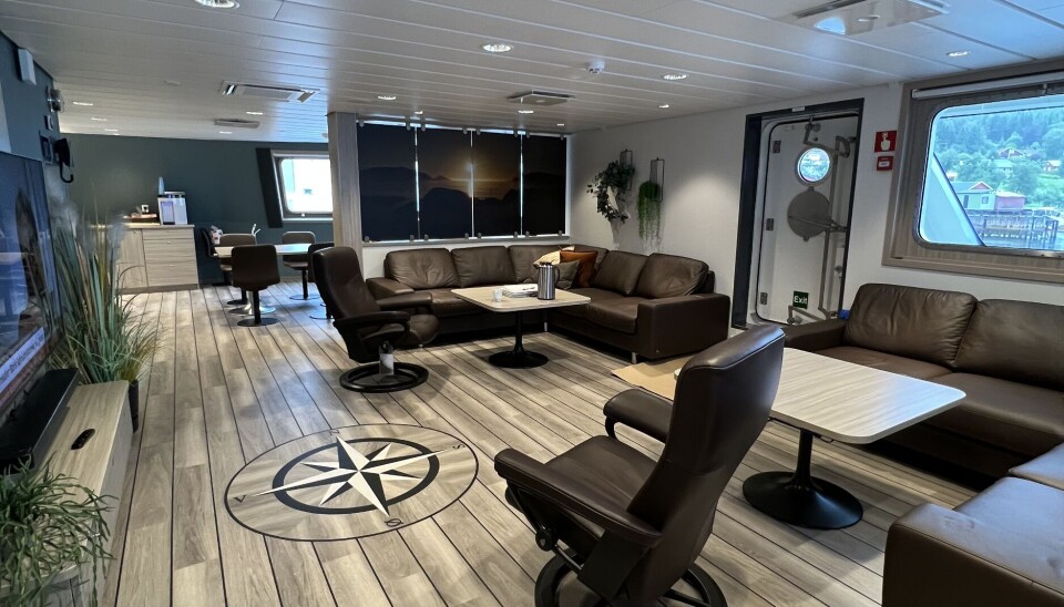 Lys og smakfull innredning bidrar til å gjøre båten til en trivelig arbeidsplass Lys og smakfull innredning bidrar til å gjøre båten til en trivelig arbeidsplass