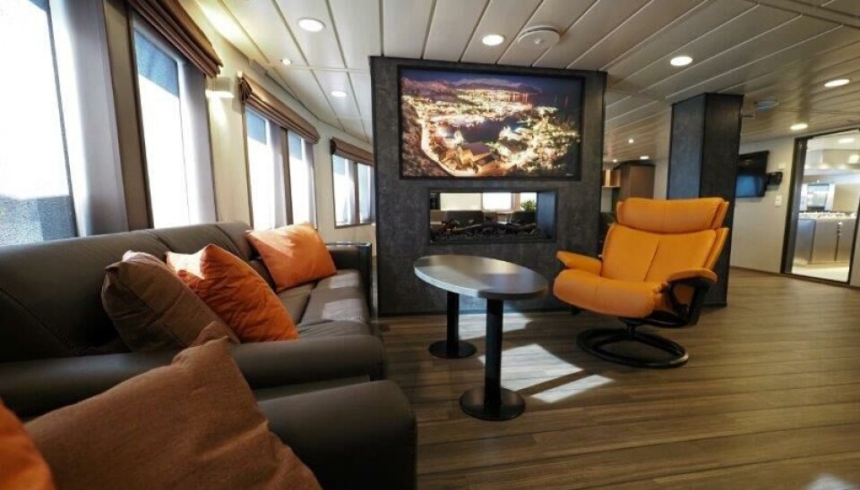 Maritime Montering har stått for innredningen om bord med flotte møbler fra Ekornes. Maritime Montering har stått for innredningen om bord med flotte møbler fra Ekornes.
