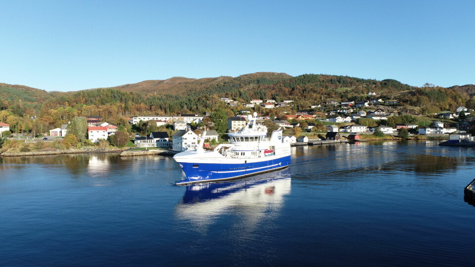 STASBÅT: «Nord-Fugløy» er overlevert fra Larsnes Mek til Camaro Fiskeriselskap.